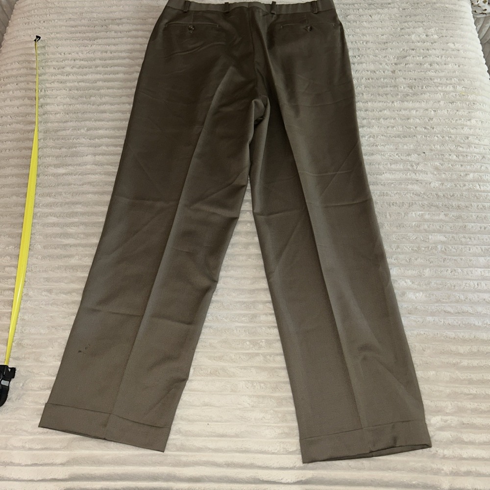 Lauren Ralph Lauren Men's Size 36x32 Total Comfort Styling Wool Pants Beige Tan - Picture 8 of 11
